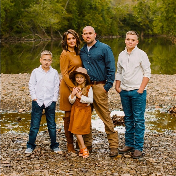 Meet your Posher, Bobby - Picture 1 of 1